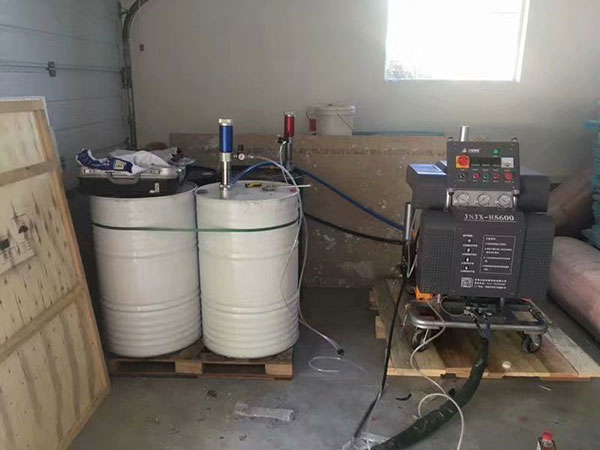 聚脲噴涂機JNJX-H5600(液壓)(圖3) 應用于全水聚氨酯噴涂發(fā)泡